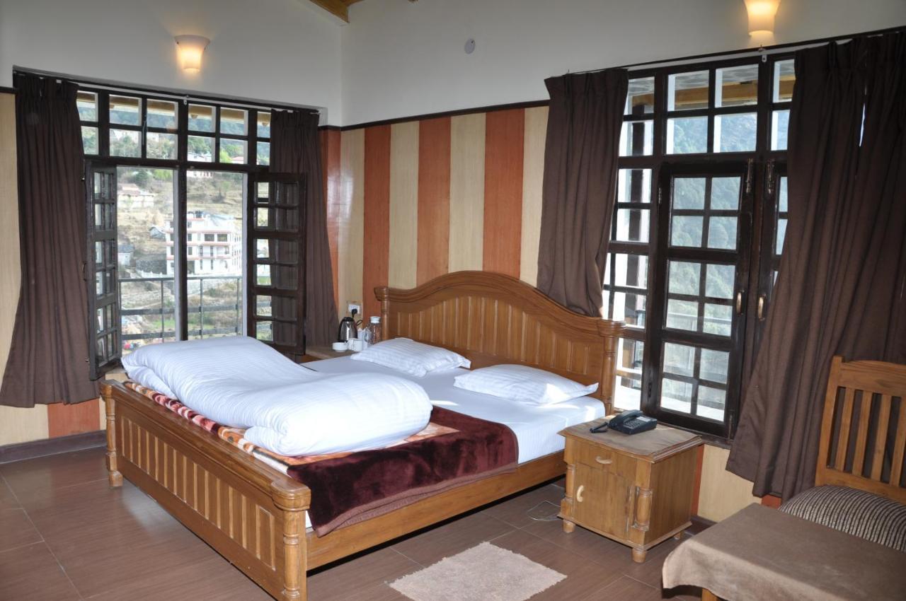 Ashokas Naini Chalet Nainital Ruang foto