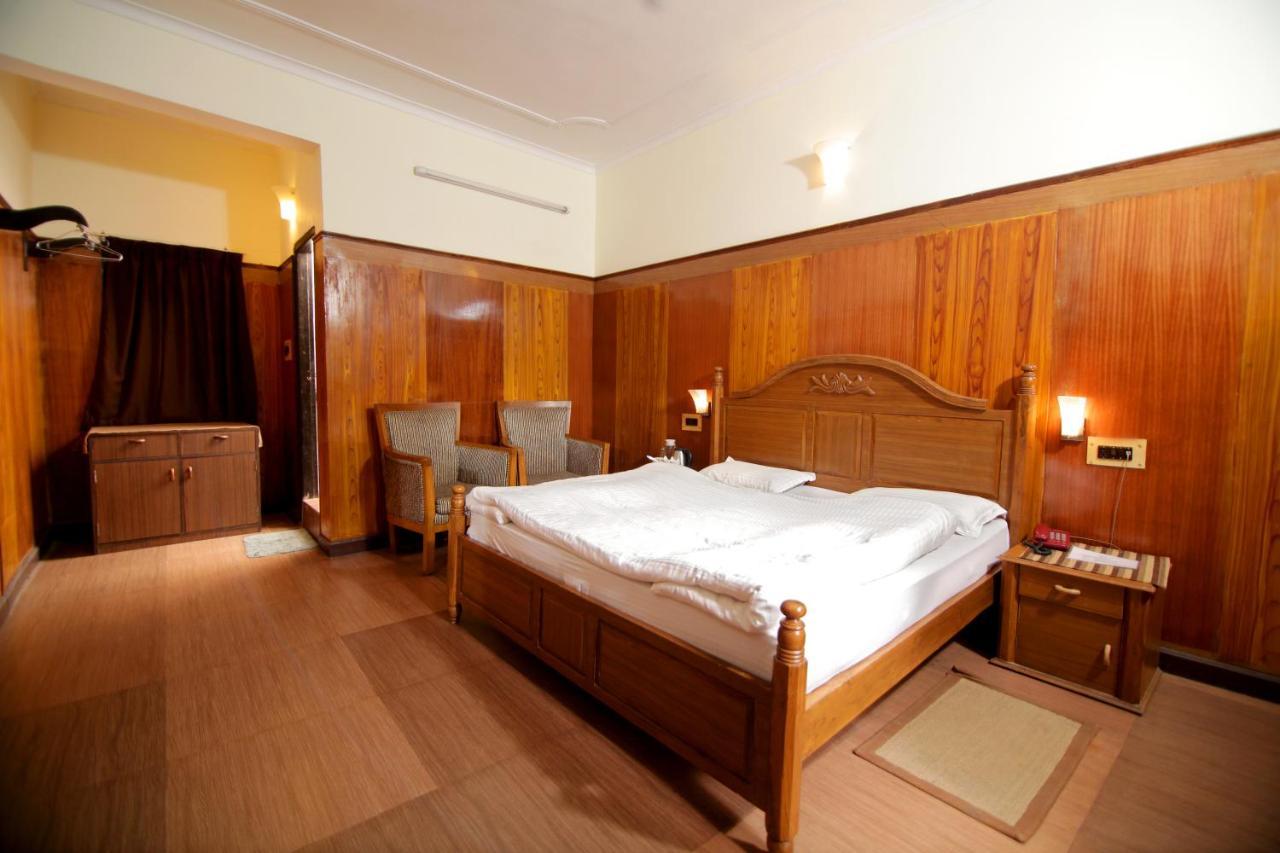 Ashokas Naini Chalet Nainital Ruang foto